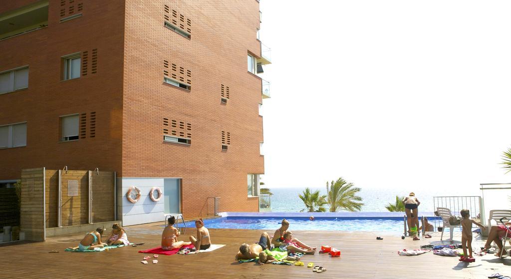 Great Sea-Side Barcelona Apartment Бадалона Номер фото